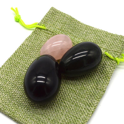 케겔 운동 및 질 재생을 위한 녹색 네프라이트 질 자이드 계란