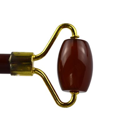 맞춤형 로고 가용 얼굴 미용 제품 100% 천연 크리스탈 레드 아가트 마사저를위한 카넬리아 콰샤 페이스 롤러