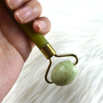 사용자 지정 로고 100% 천연 Xiuyan Jade 얼굴 Guasha 롤러 녹색 Jade 얼굴 Gua Sha 마사저 돌 피부 관리