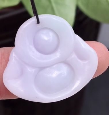녹색 휴대용 자연 버마 보라색 조각 된 자데이트 자데이트 웃는 부처 사상자 여성 및 어린이용 자연 색상