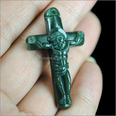 천연 녹색 헤티안 재디 Pendant 조각 예수 그리스도 십자가 Pendant 목걸이 패션 보석 남성 및 여성 패션