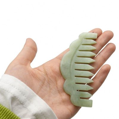 천연 자이드 스톤 헤어 빗 머리 Gua Sha 마사지 빗 메리디언 클리어링 특성을 가진 마사저 그림 완벽