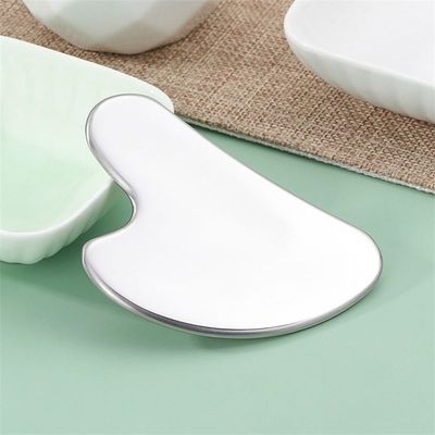 사용자 지정 로고 피부 관리 도구 스테인레스 스틸 심장 모양 구아 샤 보드 얼굴 리프팅 금속 마사저