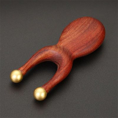ISO9001 인증을 받은 구리 눈 마사지 도구 코 다리 산달우드 얼굴 구아 샤 마사지 Comb 95*38mm 크기
