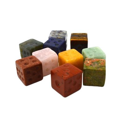 15mm 큐브 다이스를 손에 넣으세요