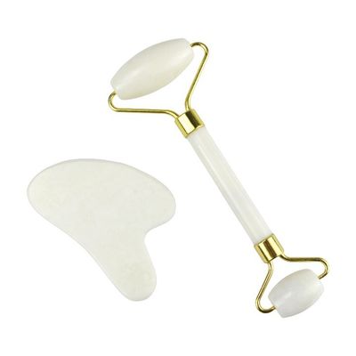 천연 자이드 스톤 구아샤 보드 (Natural Jade Stone Guasha Board) 가 구아샤 스크래핑 마사지 (Gua Sha Scraping Massage on Face) 의 맞춤식 로고가 있습니다.