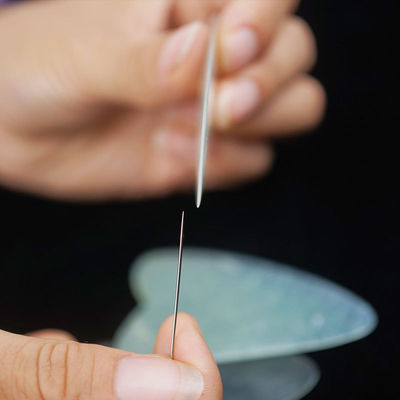 얼굴 정화 얇은 Xiuyan Jade Gua Sha 보드 Guasha 얼굴 몸 마사지 도구 미용실 전체 몸 근육 마사지