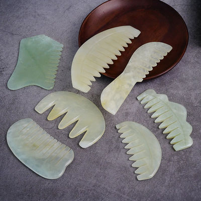 침술치료와 두피 마사지 천연 자이드 헤어 빗 Xiuyan Jade Gua Sha 도구