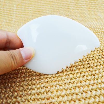 화이트 자이드 구아샤 스크래핑 마사지 보드 맞춤형 로고 가용 얼굴 스파 마사저 궁극적인 건강 관리 도구