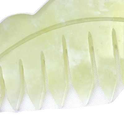 천연 Xiuyan Jade Gua Sha 스크래핑 마사지 빗자루 머리 치료 및 머리카락 두피 치료 도구